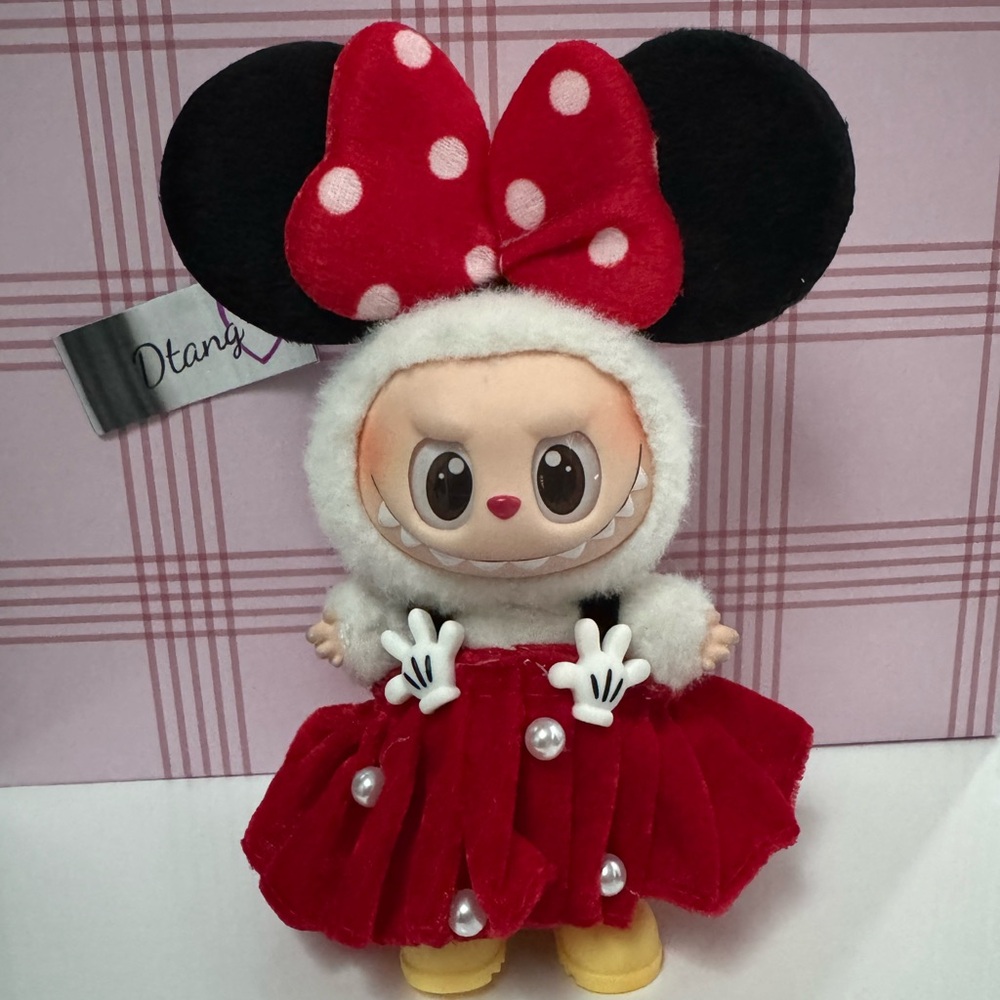 Labubu Minnie Outfit